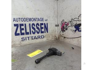 Gebruikte Bobine Nissan Qashqai (J10) 2.0 16V Prijs € 26,25 Margeregeling aangeboden door Zelissen V.O.F. autodemontage