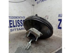 Gebruikte Rembol Nissan Qashqai (J10) 2.0 16V Prijs € 52,50 Margeregeling aangeboden door Zelissen V.O.F. autodemontage