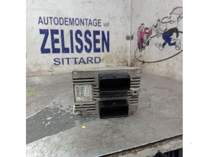 Gebruikte Computer Motormanagement Fiat Grande Punto (199) 1.2 Prijs € 52,50 Margeregeling aangeboden door Zelissen V.O.F. autodemontage