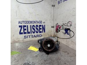 Gebruikte Motorsteun Opel Antara (LA6) 2.4 16V 4x4 Prijs € 36,75 Margeregeling aangeboden door Zelissen V.O.F. autodemontage