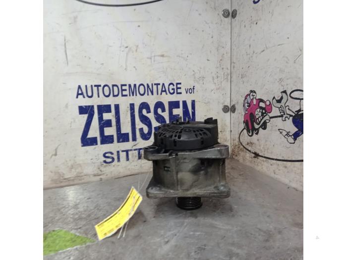 Gebruikte Dynamo Renault Kangoo Express (FC) 1.5 dCi 60 Prijs op aanvraag aangeboden door Zelissen V.O.F. autodemontage