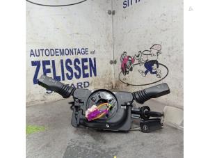 Gebruikte Combischakelaar Stuurkolom Opel Zafira (M75) 1.8 16V Ecotec Prijs € 99,75 Margeregeling aangeboden door Zelissen V.O.F. autodemontage