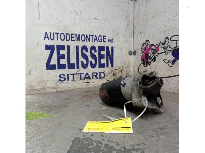 Gebruikte Startmotor Renault Grand Scénic II (JM) 2.0 16V Prijs € 42,00 Margeregeling aangeboden door Zelissen V.O.F. autodemontage