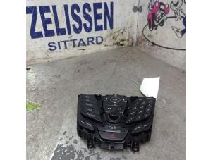 Gebruikte Regelunit Multi Media Ford Focus 3 Wagon 1.0 Ti-VCT EcoBoost 12V 125 Prijs € 52,50 Margeregeling aangeboden door Zelissen V.O.F. autodemontage
