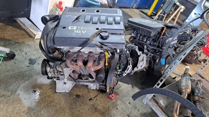 Gebruikte Motor Chevrolet Nubira (J200) 1.6 16V Prijs € 1.575,00 Margeregeling aangeboden door Zelissen V.O.F. autodemontage