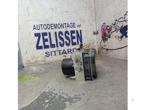Gebruikte ABS Pomp Volkswagen Polo V (6R) 1.2 12V Prijs € 99,75 Margeregeling aangeboden door Zelissen V.O.F. autodemontage