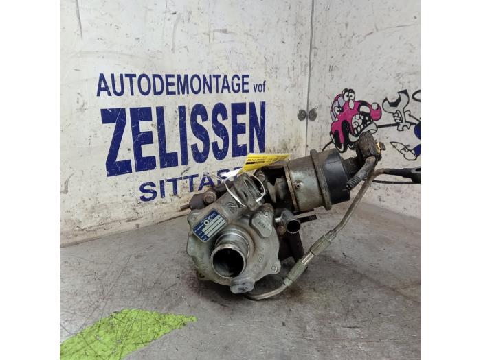 Gebruikte Turbo Fiat Doblo Cargo (263) 1.3 MJ 16V DPF Euro 5 Prijs € 362,25 Margeregeling aangeboden door Zelissen V.O.F. autodemontage