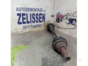 Gebruikte Aandrijfas links-voor Seat Ibiza IV (6J5) 1.2 12V Prijs € 57,75 Margeregeling aangeboden door Zelissen V.O.F. autodemontage