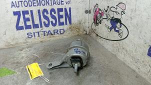 Gebruikte Motorsteun BMW Mini One/Cooper (R50) 1.6 16V One Prijs € 31,50 Margeregeling aangeboden door Zelissen V.O.F. autodemontage