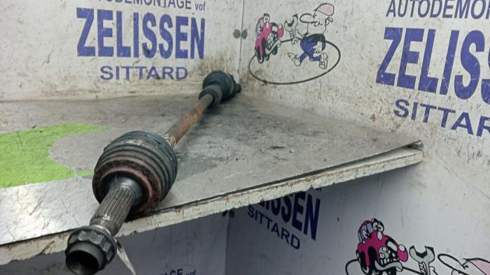 Gebruikte Aandrijfas rechts-voor Citroen C1 1.4 HDI Prijs € 52,50 Margeregeling aangeboden door Zelissen V.O.F. autodemontage