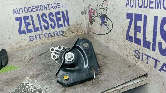 Gebruikte Motorrubber Ford Fiesta 5 (JD/JH) 1.4 16V Prijs € 26,25 Margeregeling aangeboden door Zelissen V.O.F. autodemontage