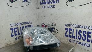 Gebruikte Rechter Koplamp Opel Meriva 1.6 16V Prijs € 36,75 Margeregeling aangeboden door Zelissen V.O.F. autodemontage