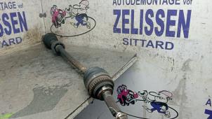 Gebruikte Aandrijfas rechts-voor Chevrolet Matiz 1.0 Prijs € 42,00 Margeregeling aangeboden door Zelissen V.O.F. autodemontage