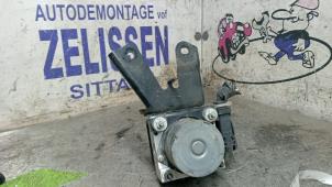 Gebruikte ABS Pomp Toyota Aygo (B10) 1.0 12V VVT-i Prijs € 52,50 Margeregeling aangeboden door Zelissen V.O.F. autodemontage