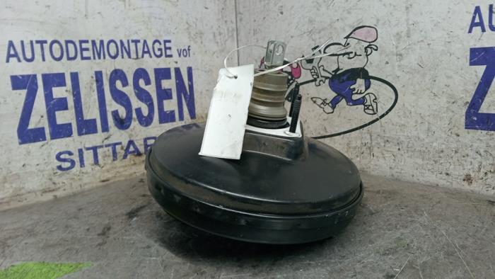Gebruikte Rembekrachtiger Volvo S40 (MS) 1.6 D 16V Prijs € 47,25 Margeregeling aangeboden door Zelissen V.O.F. autodemontage