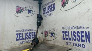 Gebruikte Aandrijfas rechts-voor BMW Mini One/Cooper (R50) 1.6 16V Cooper Prijs € 42,00 Margeregeling aangeboden door Zelissen V.O.F. autodemontage