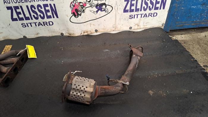 Gebruikte Katalysator Peugeot 206+ (2L/M) 1.4 XS Prijs € 125,00 Margeregeling aangeboden door Zelissen V.O.F. autodemontage