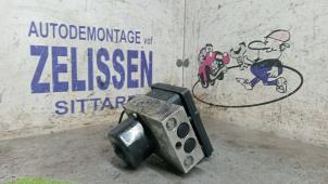 Gebruikte ABS Pomp Mercedes C Combi (S203) 2.2 C-220 CDI 16V Prijs € 120,75 Margeregeling aangeboden door Zelissen V.O.F. autodemontage