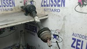 Gebruikte Steekas rechts-voor Volvo S40 (MS) 1.6 D 16V Prijs € 52,50 Margeregeling aangeboden door Zelissen V.O.F. autodemontage