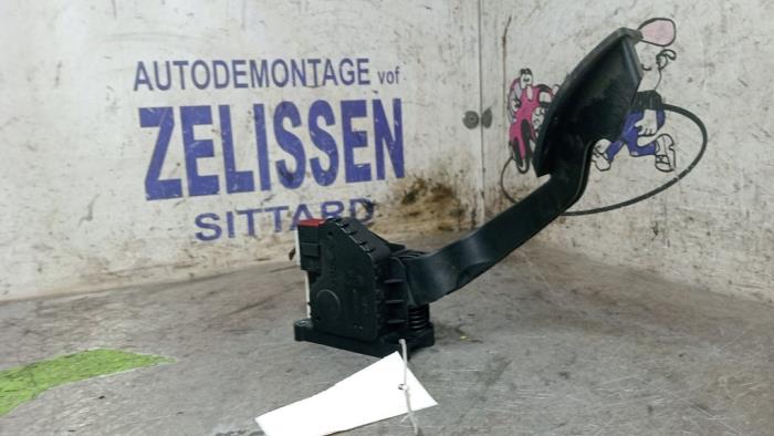 Gebruikte Gaspedaal Opel Adam 1.4 16V Prijs € 31,50 Margeregeling aangeboden door Zelissen V.O.F. autodemontage