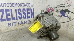 Gebruikte Dynamo Volkswagen Jetta III (1K2) 2.0 16V FSI Prijs € 52,50 Margeregeling aangeboden door Zelissen V.O.F. autodemontage