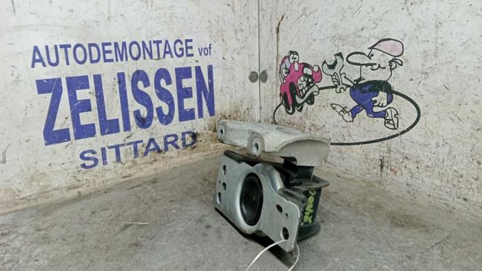 Gebruikte Motorrubber Nissan Note (E11) 1.4 16V Prijs € 31,50 Margeregeling aangeboden door Zelissen V.O.F. autodemontage