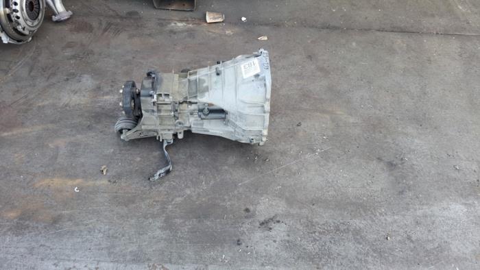 Gebruikte Versnellingsbak Mercedes C (W202) 1.8 C-180 16V Prijs € 420,00 Margeregeling aangeboden door Zelissen V.O.F. autodemontage