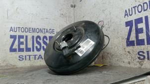 Gebruikte Rembooster Jeep Compass II (MP) 1.3 T4 150 16V Prijs € 99,75 Margeregeling aangeboden door Zelissen V.O.F. autodemontage