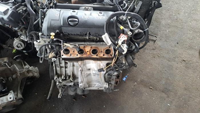 Gebruikte Motor Citroen C4 Berline (NC) 1.4 16V VTi Prijs € 1.837,50 Margeregeling aangeboden door Zelissen V.O.F. autodemontage