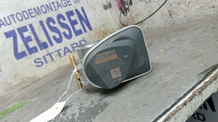 Gebruikte Gasklephuis Opel Zafira (M75) 1.6 16V Prijs € 157,50 Margeregeling aangeboden door Zelissen V.O.F. autodemontage