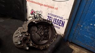 Gebruikte Versnellingsbak Opel Astra J Sports Tourer (PD8/PE8/PF8) 1.4 Turbo 16V Prijs € 315,00 Margeregeling aangeboden door Zelissen V.O.F. autodemontage