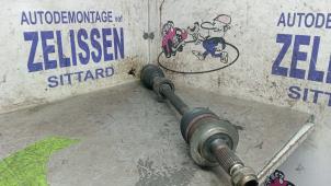 Gebruikte Aandrijfas rechts-voor Suzuki SX4 1.6 16V VVT Comfort,Exclusive Prijs € 73,50 Margeregeling aangeboden door Zelissen V.O.F. autodemontage