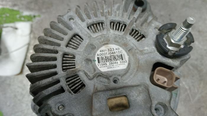 Gebruikte Dynamo Jeep Compass I (MK49) 2.4 16V 4x2 Prijs € 131,25 Margeregeling aangeboden door Zelissen V.O.F. autodemontage