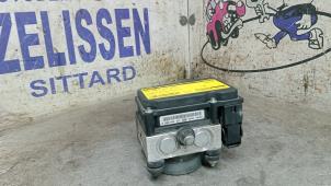 Gebruikte ABS Pomp Opel Corsa D 1.2 16V Prijs € 105,00 Margeregeling aangeboden door Zelissen V.O.F. autodemontage