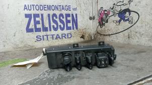 Gebruikte Elektrisch Raam Schakelaar Jeep Grand Cherokee (WG/WJ) 4.7i V-8 Prijs € 152,25 Margeregeling aangeboden door Zelissen V.O.F. autodemontage
