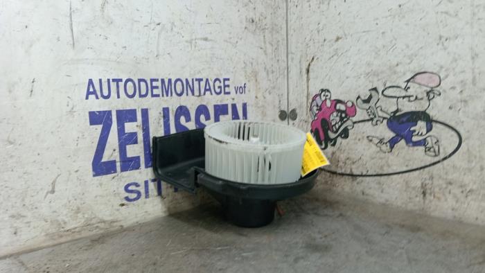 Gebruikte Blower Seat Ibiza IV (6J5) 1.4 16V Prijs € 36,75 Margeregeling aangeboden door Zelissen V.O.F. autodemontage