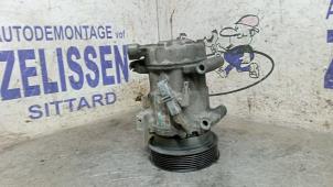 Gebruikte Airco Schakelaar Renault Clio III (BR/CR) 1.2 16V 75 Prijs € 68,25 Margeregeling aangeboden door Zelissen V.O.F. autodemontage