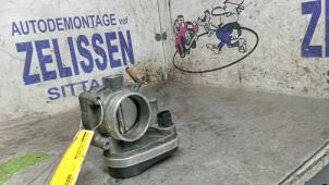 Gebruikte Gasklephuis Mini Mini Cooper S (R53) 1.6 16V Prijs € 42,00 Margeregeling aangeboden door Zelissen V.O.F. autodemontage