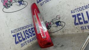 Gebruikte Achterlicht links Ford C-Max (DM2) 1.8 16V Prijs € 52,50 Margeregeling aangeboden door Zelissen V.O.F. autodemontage