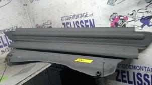 Gebruikte Hoedenplank Ford C-Max (DM2) 1.8 16V Prijs € 47,25 Margeregeling aangeboden door Zelissen V.O.F. autodemontage