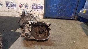 Gebruikte Versnellingsbak Dacia Sandero Prijs € 367,50 Margeregeling aangeboden door Zelissen V.O.F. autodemontage