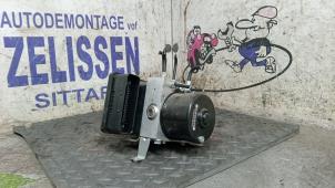Gebruikte ABS Pomp BMW 3 serie (E90) 320i 16V Prijs € 99,75 Margeregeling aangeboden door Zelissen V.O.F. autodemontage