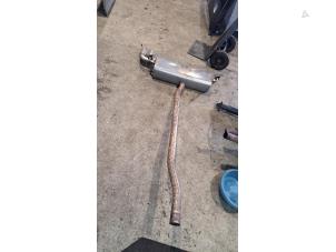 Gebruikte Uitlaat Einddemper Jeep Compass II (MP) 1.3 T4 150 16V Prijs € 141,75 Margeregeling aangeboden door Zelissen V.O.F. autodemontage