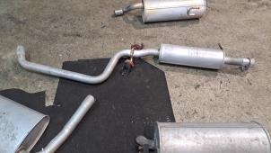 Gebruikte Uitlaat Middendemper Seat Altea (5P1) 1.6 Prijs € 42,00 Margeregeling aangeboden door Zelissen V.O.F. autodemontage