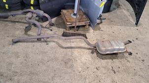 Gebruikte Uitlaat Einddemper Hyundai Santa Fe I 2.0 16V 4x2 Prijs € 52,50 Margeregeling aangeboden door Zelissen V.O.F. autodemontage