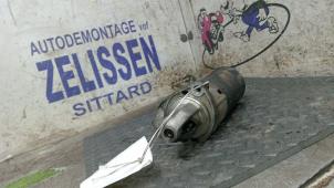 Gebruikte Startmotor Mercedes S (W220) 3.2 S-320 18V Prijs € 42,00 Margeregeling aangeboden door Zelissen V.O.F. autodemontage