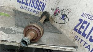 Gebruikte Aandrijfas rechts-achter Mercedes S (W220) 3.2 S-320 18V Prijs € 99,75 Margeregeling aangeboden door Zelissen V.O.F. autodemontage