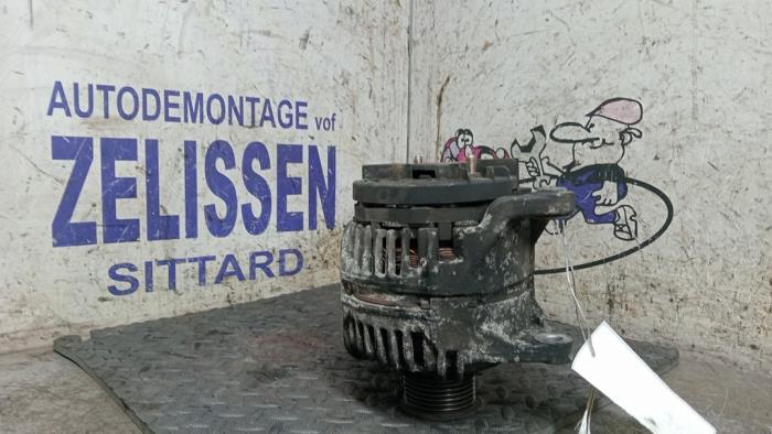 Dynamo van een Iveco New Daily III 35C10V,S10V 2.3 HPI Unijet 16V 2005