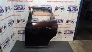 Gebruikte Portier 4Deurs links-achter Mazda CX-7 2.3 MZR DISI Turbo 16V Prijs € 210,00 Margeregeling aangeboden door Zelissen V.O.F. autodemontage