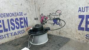 Gebruikte Chaufage Ventilatiemotor Mazda CX-7 2.3 MZR DISI Turbo 16V Prijs € 99,75 Margeregeling aangeboden door Zelissen V.O.F. autodemontage